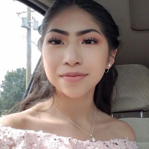 Meet your Posher, Mya